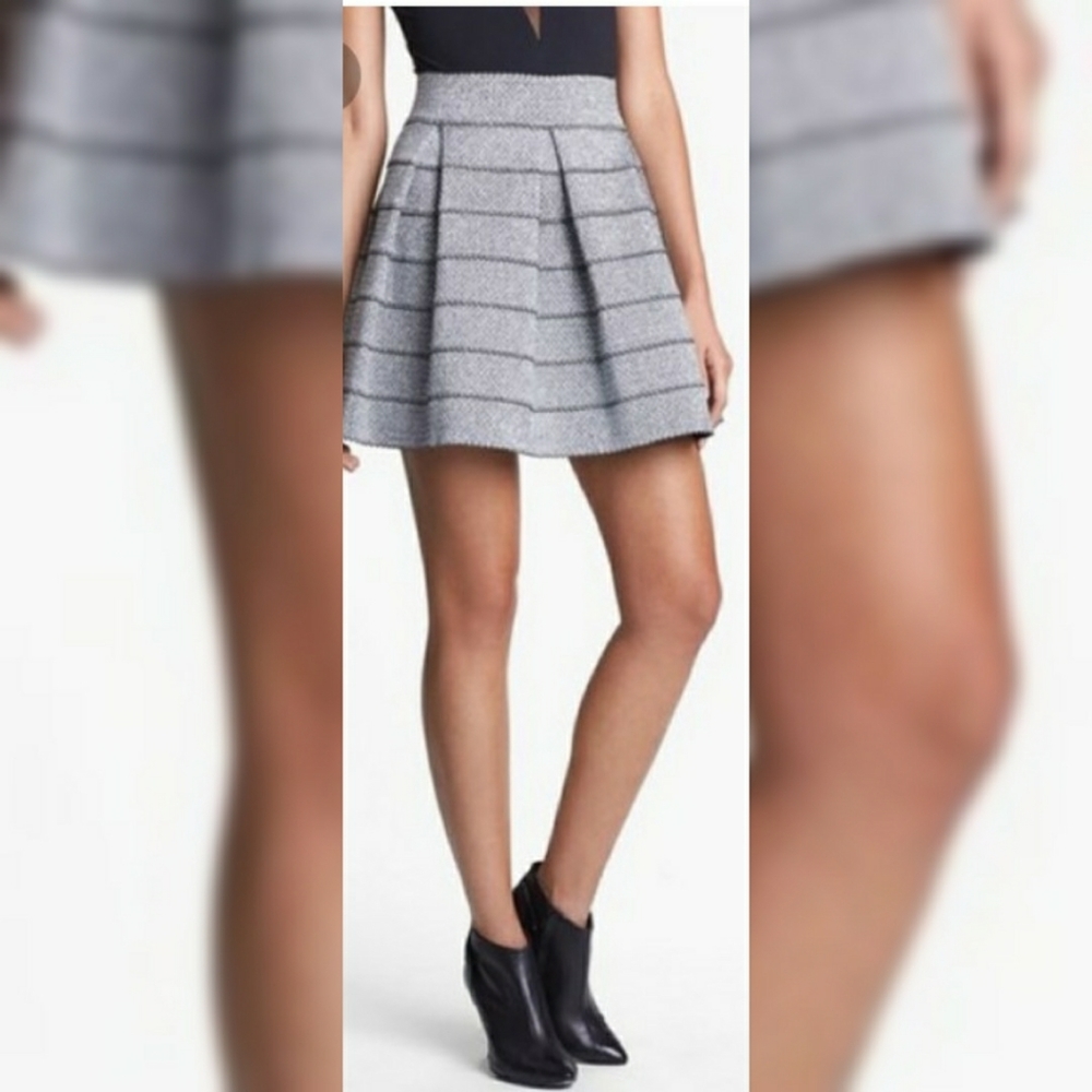 Devlin High waisted Metallic Skirt sz XS EUC